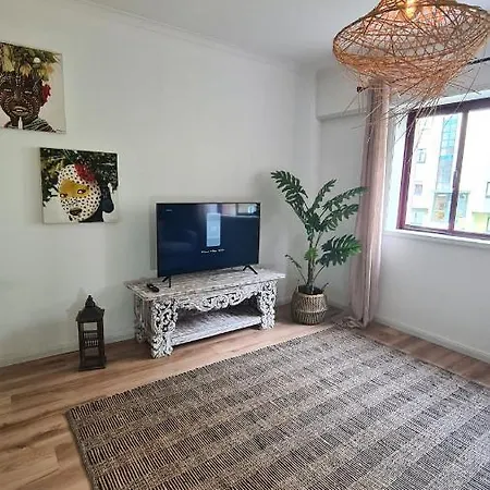 Enjoy Porto's Vibes ポルト